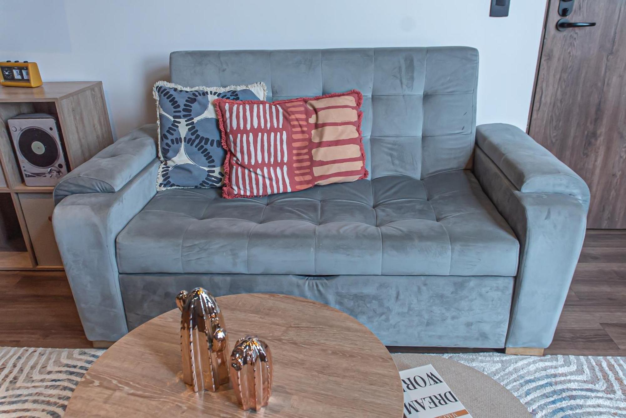 Royal Living Poblado Aparthotel Medellin Bagian luar foto